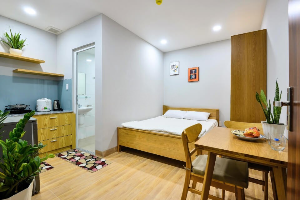 [:en]Cheap Serviced Apartment in Le Van Sy street