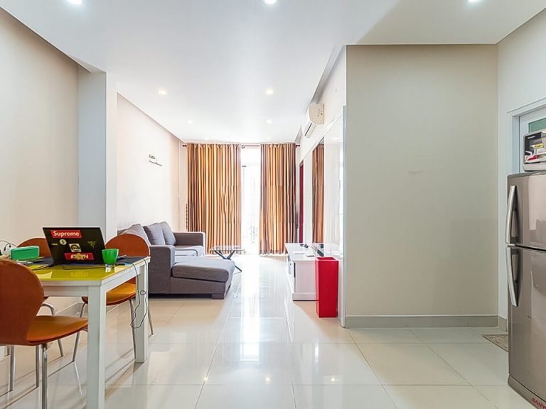 [:en]Spacious apartment with balcony on Nguyen Huu Canh street[:vi]Căn hộ 1 phòng ngủ rộng rãi tại đường Nguyễn Hữu Cảnh[:]