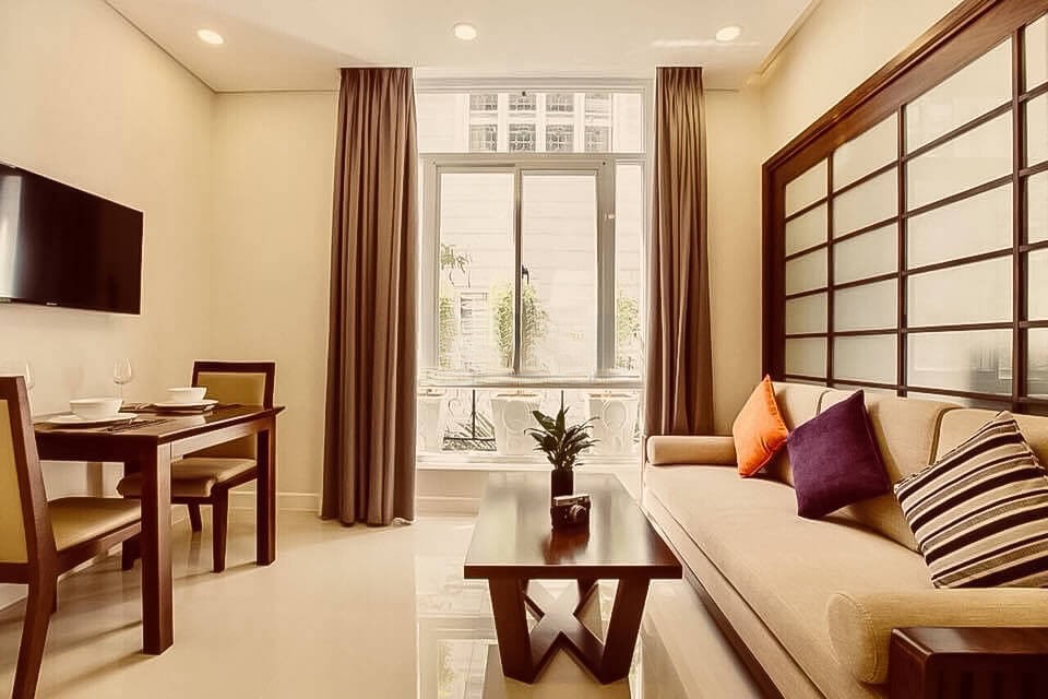 [:en]Luxurious 1 bedroom apartment in Saigon Pearl villa area[:vi]Căn hộ 1 phòng ngủ sang trọng trong khu biệt thự Saigon Pearl[:]