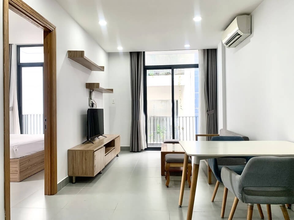 [:en]Japanese style 1 bedroom with balcony on Truong Sa street[:vi]Căn hộ phong cách Nhật Bản có ban công trên đường Trường Sa[:]