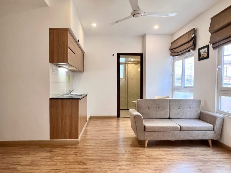 [:en]Fully furnished 1-bedroom apartment for rent near the airport[:vi]Căn hộ 1 phòng ngủ đầy đủ nội thất gần sân bay