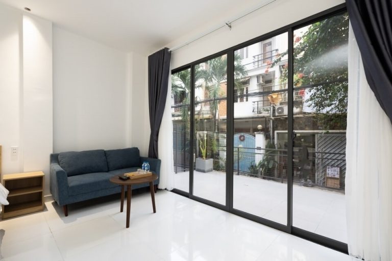 [:en]Cozy apartment for rent with private garden in Thao Dien Ward[:vi]Cho thuê căn hộ 1 phòng ngủ có sân vườn riêng tại Thảo Điền