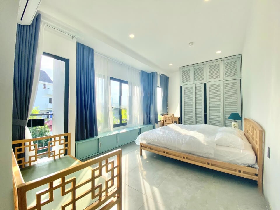 [:en]Modern apartment with lots of light and wind in District 2[:vi]Căn hộ hiện đại full nội thất có ban công tại Quận 2[:]