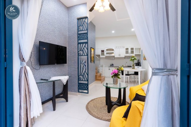 [:en]Duplex serviced apartment at Saigon Street Homestay in HCMC[:vi]Căn hộ Duplex 1-Phòng ngủ hiện đại tại Quận Bình Thạnh[:]