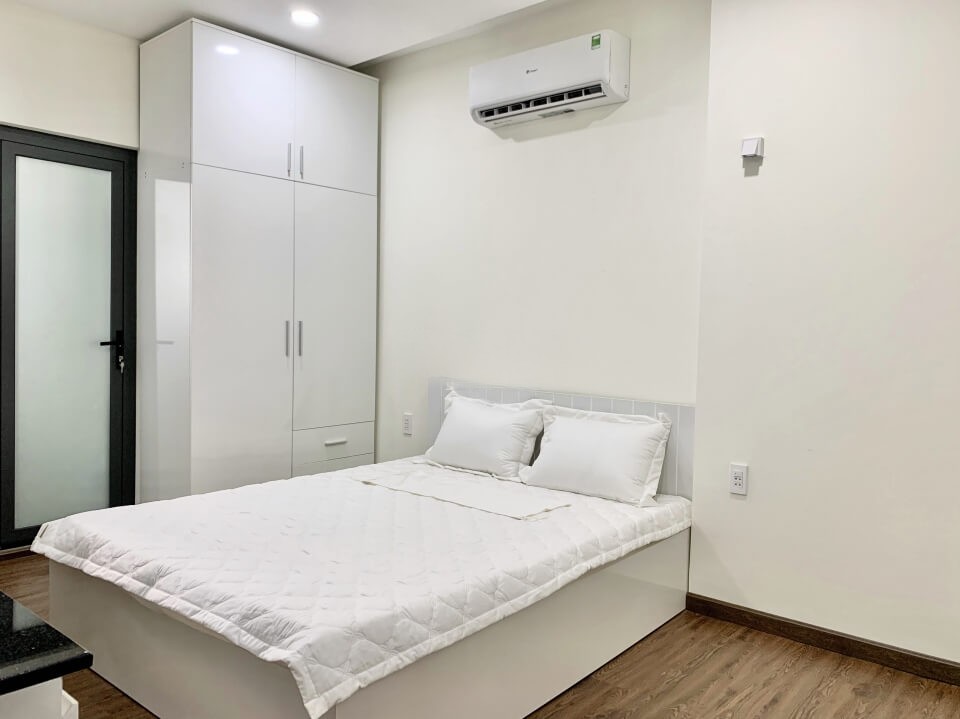 [:en]Fully furnished serviced apartment near Le Van Tam park