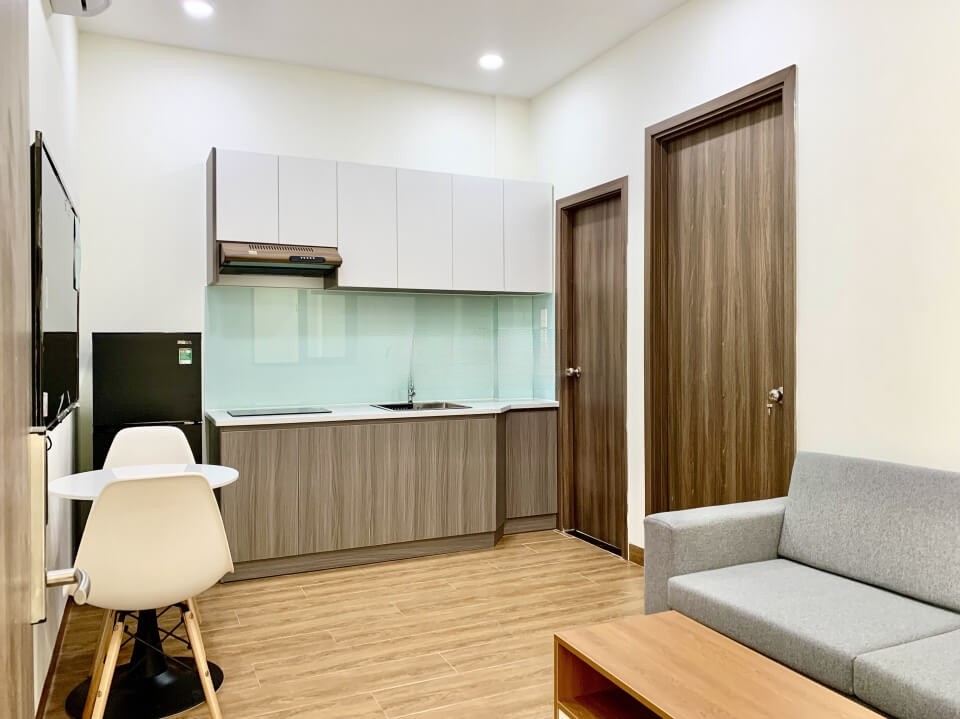 [:en]Brand new serviced apartment near the airport in Tan Binh District[:vi]Cho thuê căn hộ dịch vụ mới xây gần sân bay Quận Tân Bình[:]