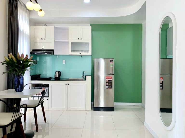 [:en]Colorful and elegant apartment near the airport in Tan Binh District[:vi]Căn hộ sắc màu cá tính và trang nhã gần sân bay Quận Tân Bình[:]