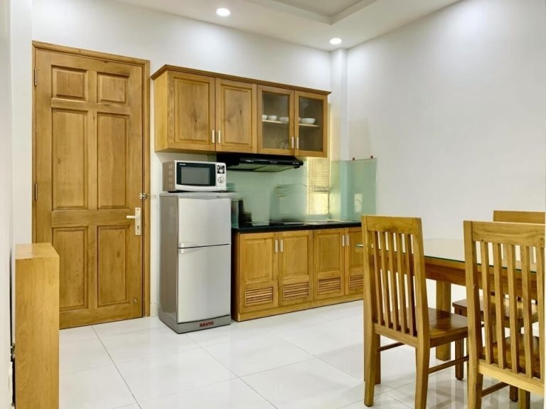 [:en]Affordable 1 bedroom apartment for rent with balcony in District 1[:vi]Căn hộ mini tiện nghi có ban công đường Nguyễn Trãi