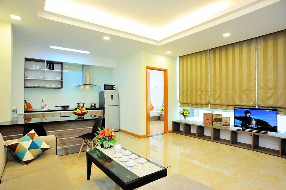 [:en]Spacious and bright apartment with a balcony in Thao Dien