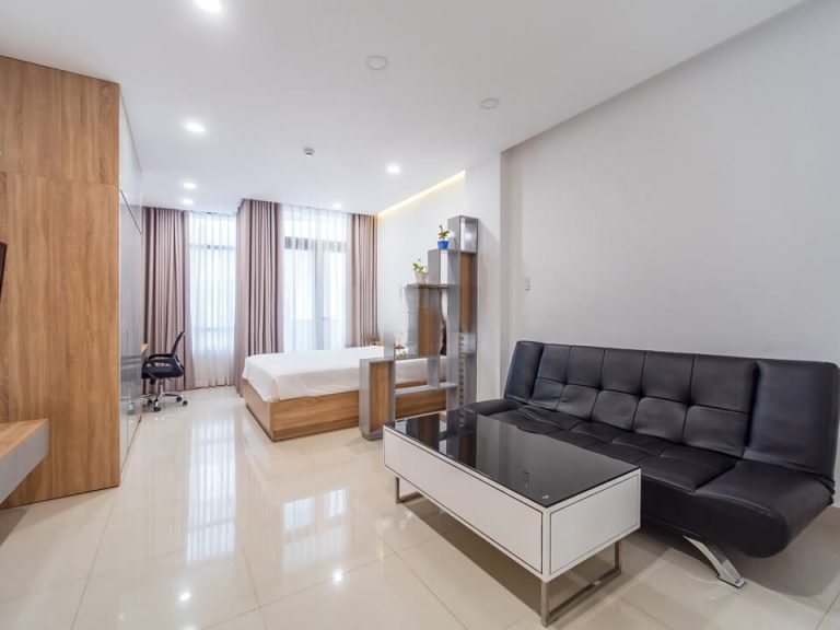 [:en]Nice and modern studio with private balcony in Thao Dien[:vi]Studio đẹp và hiện đại với ban công riêng